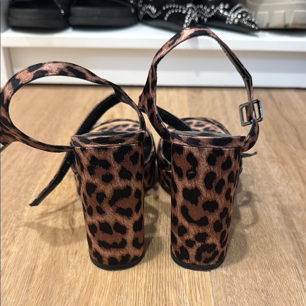 Zara Women's Leopard Print Heels - Picture 3 of 4